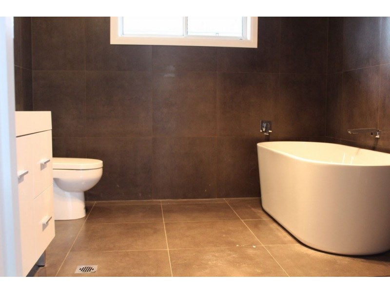 60 Bridgewood Drive, Beaumont Hills NSW 2155