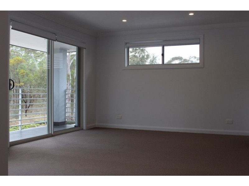 60 Bridgewood Drive, Beaumont Hills NSW 2155