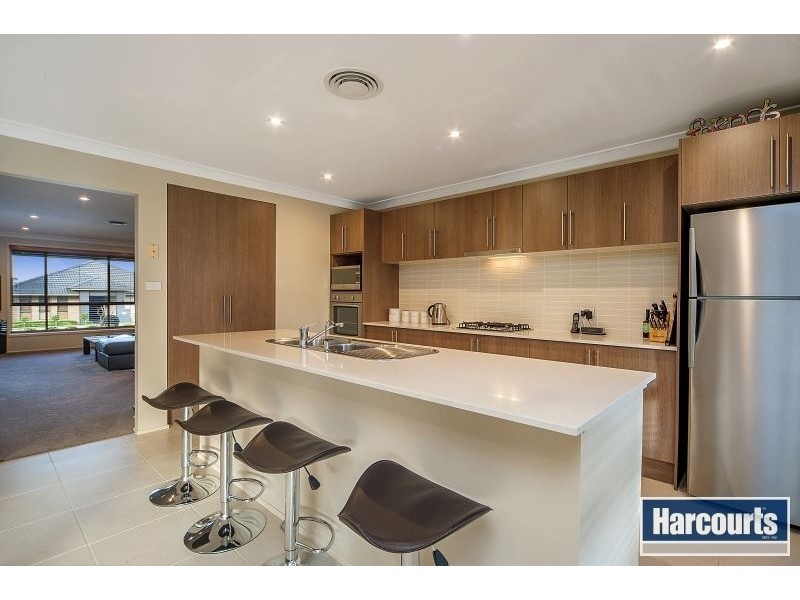 10 Ulmara Avenue, The Ponds NSW 2769