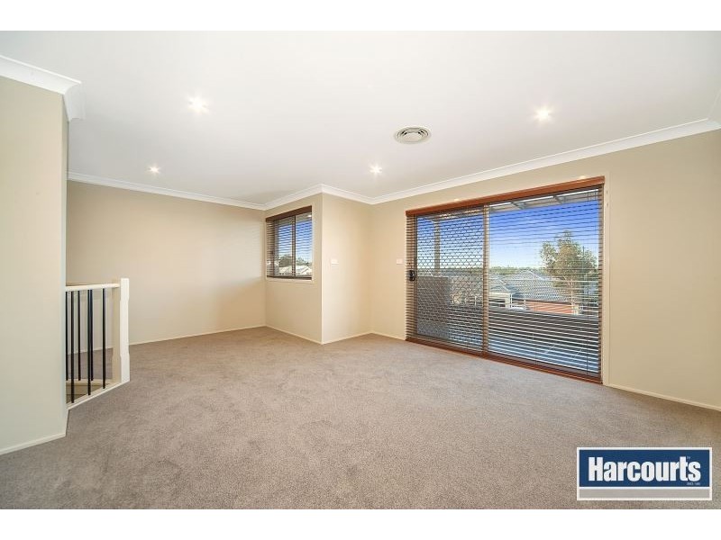 10 Ulmara Avenue, The Ponds NSW 2769