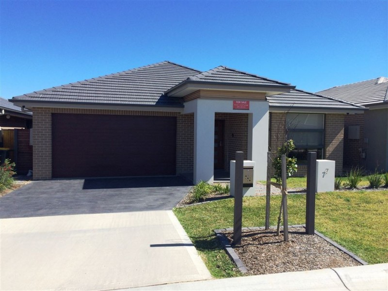 7 Fairfax Street, The Ponds NSW 2769