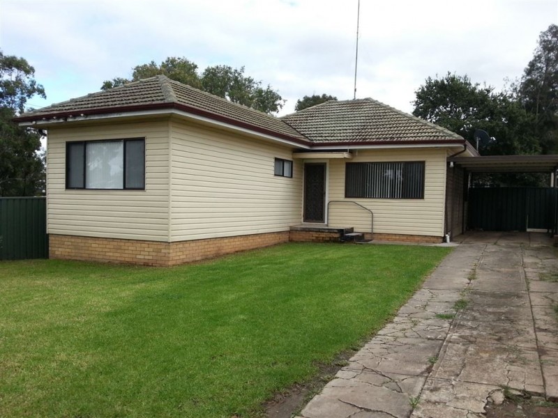 32 Market Street, Riverstone NSW 2765