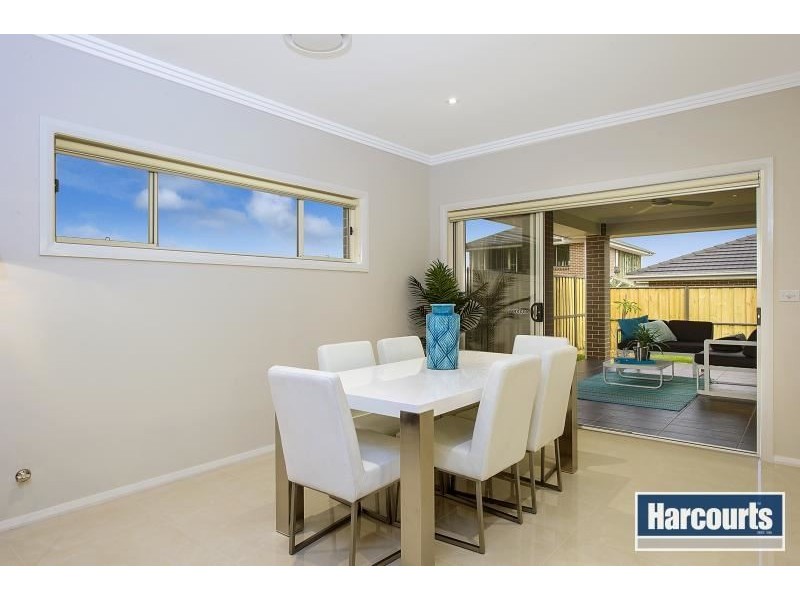 172 Greenview Parade, The Ponds NSW 2769