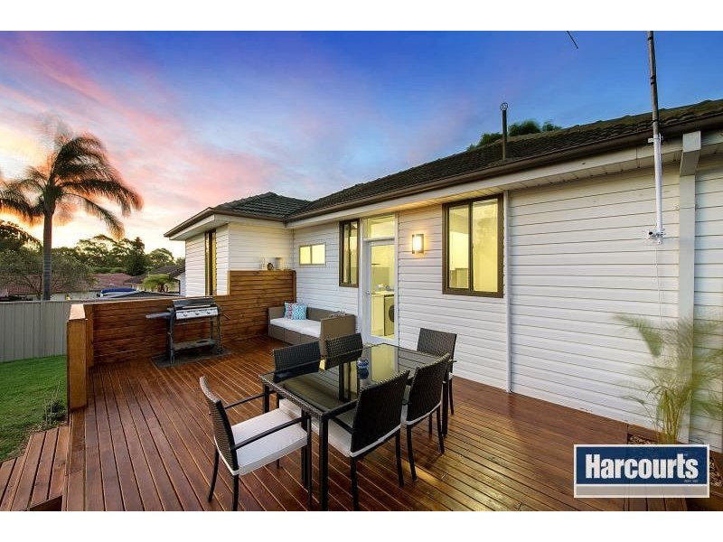 16 Oxley Street, Lalor Park NSW 2147