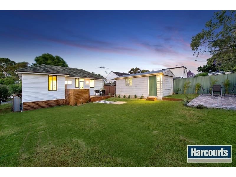 16 Oxley Street, Lalor Park NSW 2147