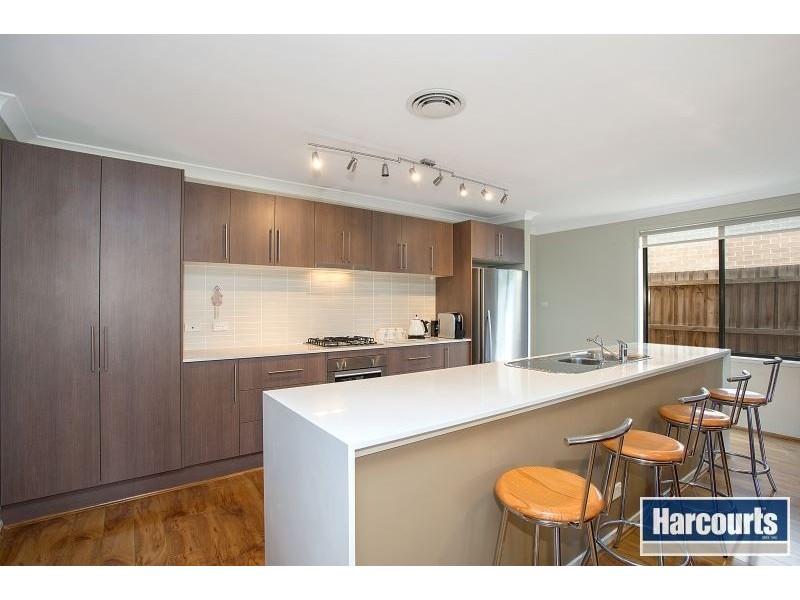 22 Paringa Drive, The Ponds NSW 2769