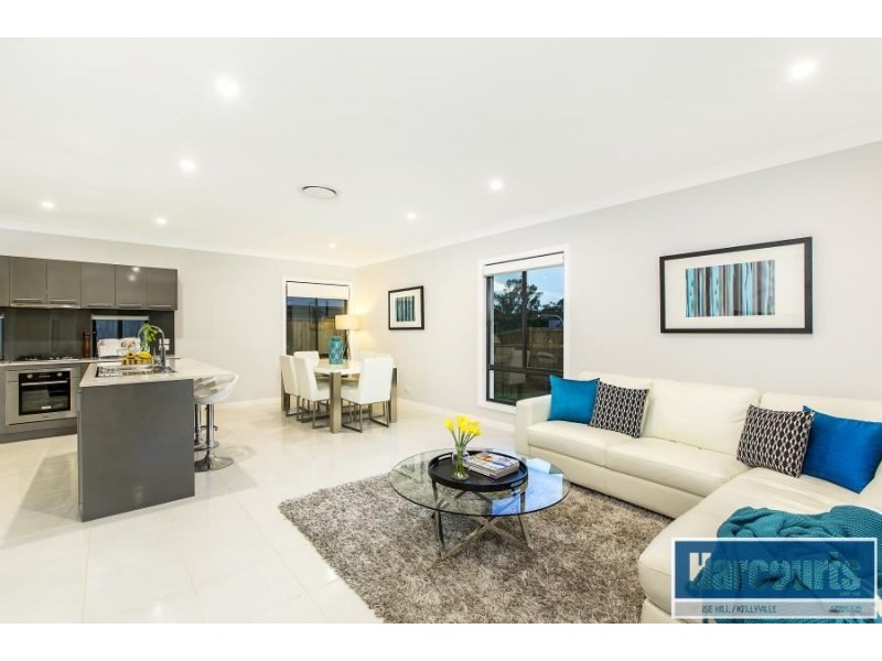 17 Springbrook Boulevard, Kellyville NSW 2155