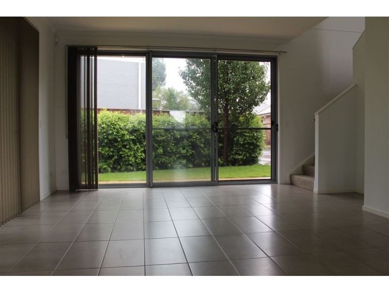 2 Caddies Boulevard, Rouse Hill NSW 2155