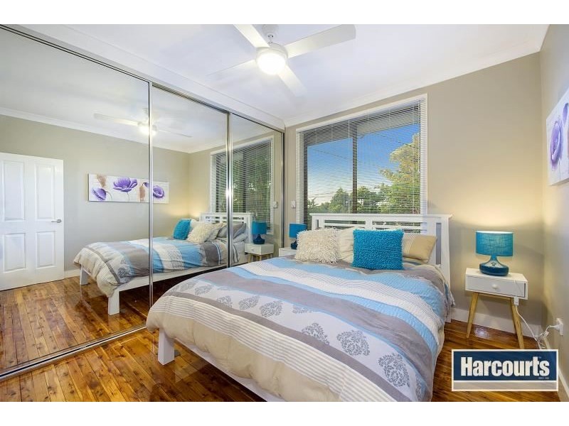 16 Oxley Street, Lalor Park NSW 2147