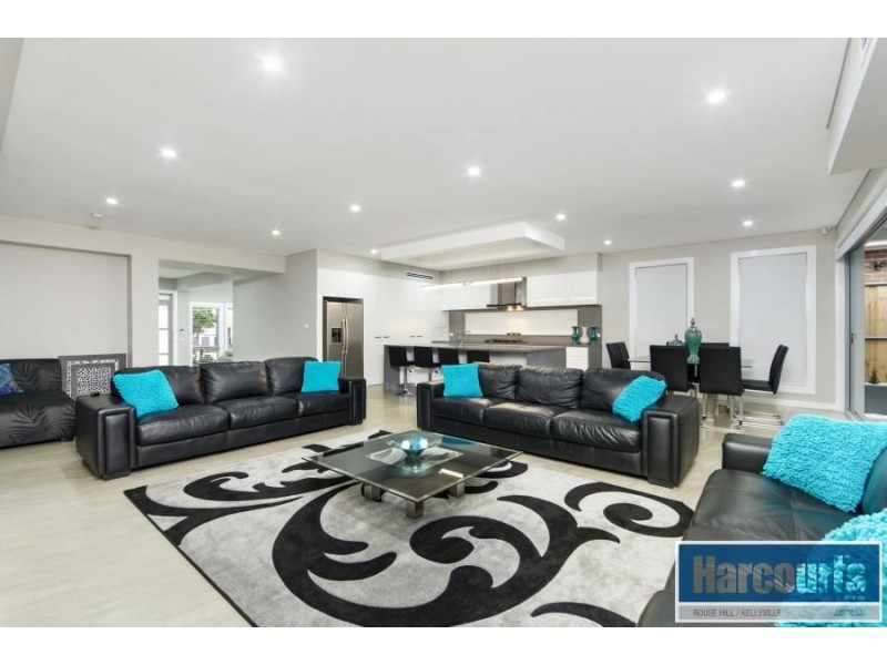 28 Lomandra Crescent, The Ponds NSW 2769