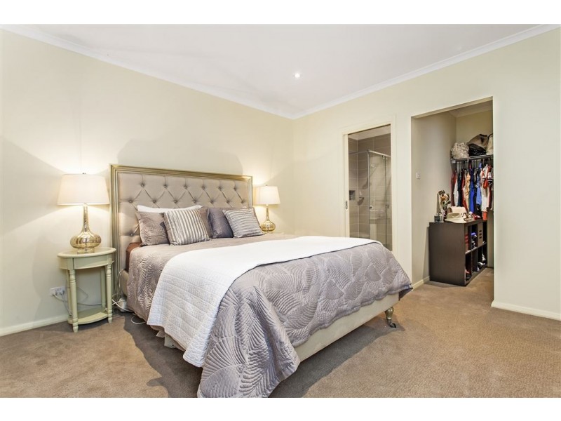 33 Arrowroot Street, The Ponds NSW 2769