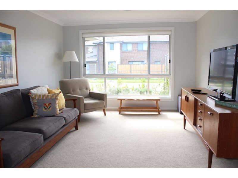 25 Estuary Crescent, The Ponds NSW 2769