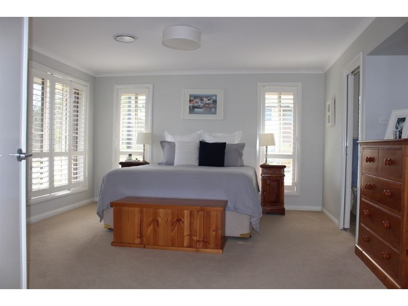 25 Estuary Crescent, The Ponds NSW 2769