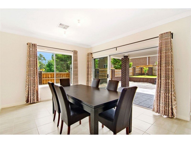 2 Carmargue Street, Beaumont Hills NSW 2155
