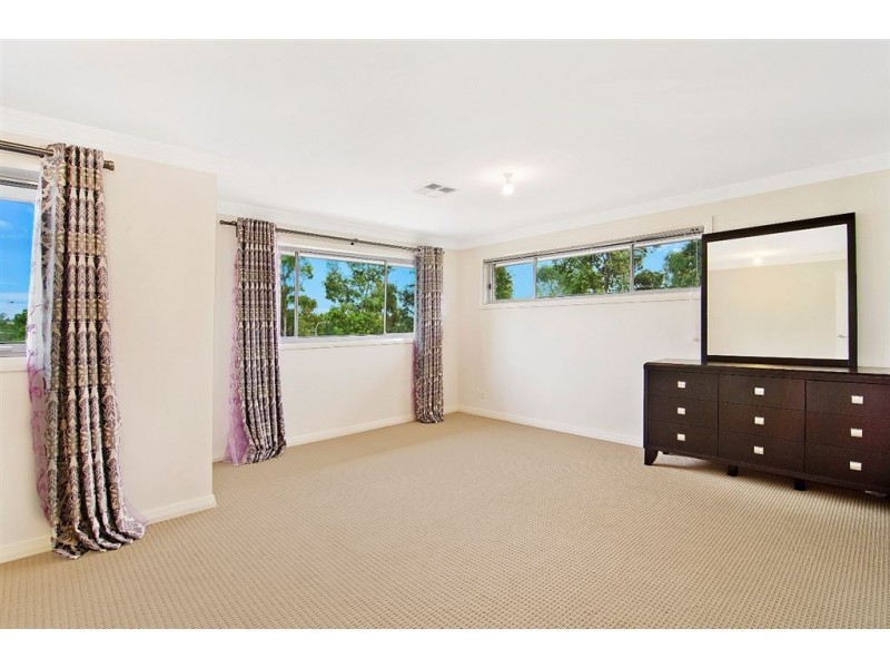 2 Carmargue Street, Beaumont Hills NSW 2155