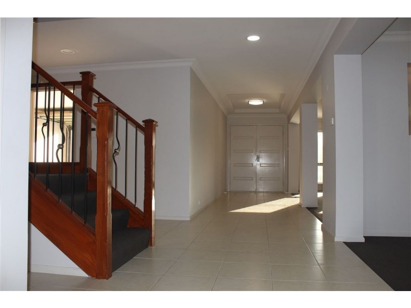 2 Rebellion Circuit, Beaumont Hills NSW 2155