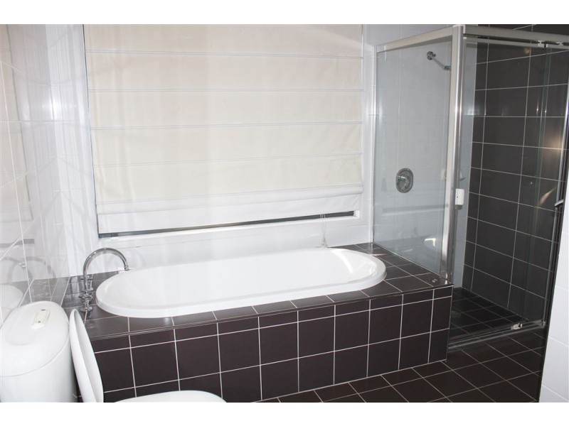 2 Rebellion Circuit, Beaumont Hills NSW 2155