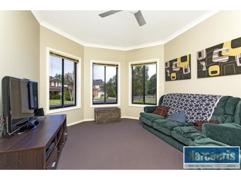 15 Kinchega Crescent, Glenwood NSW 2768