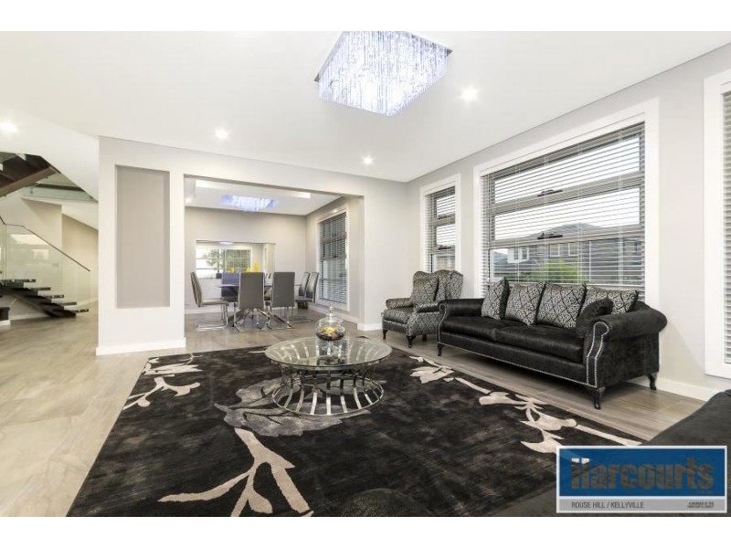 15 Lyrebird Crescent, The Ponds NSW 2769