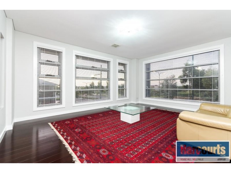 15 Lyrebird Crescent, The Ponds NSW 2769