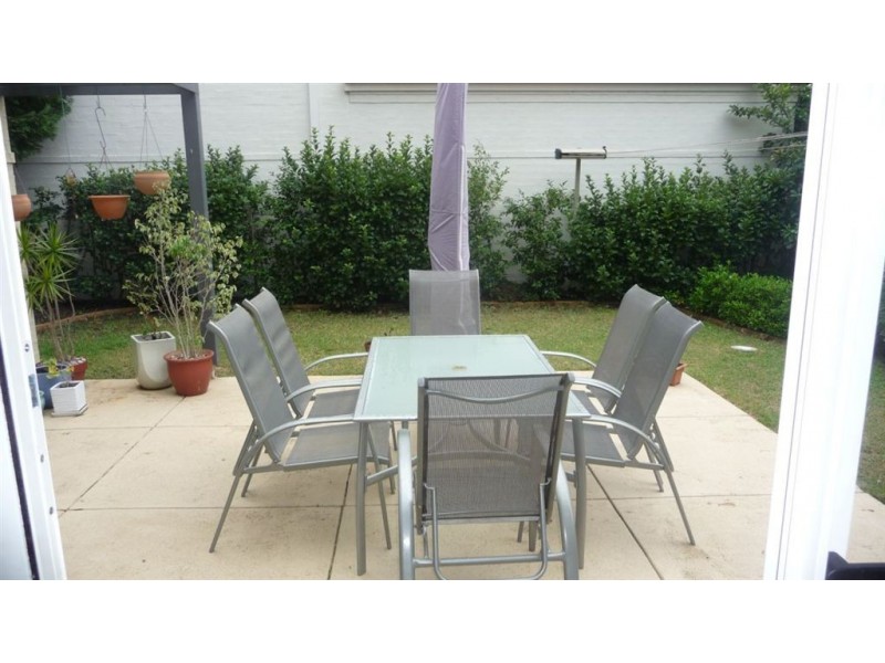 8 Seaford Cct, Kellyville Ridge NSW 2155