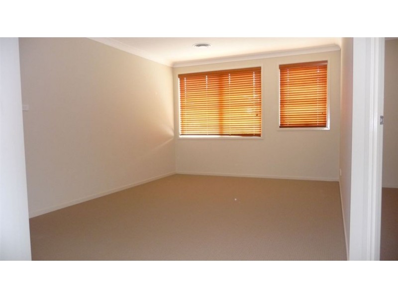 1 Adelong Parade, Kellyville Ridge NSW 2155