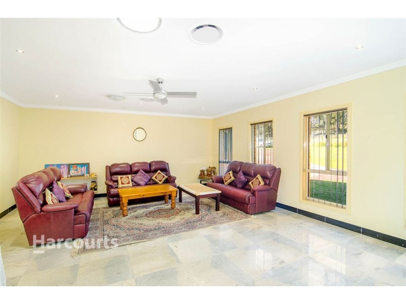 37 Kamrock Grove, Wilberforce NSW 2756