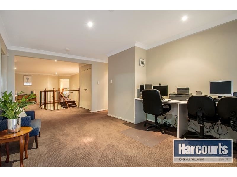 8 Highlands Way, Rouse Hill NSW 2155