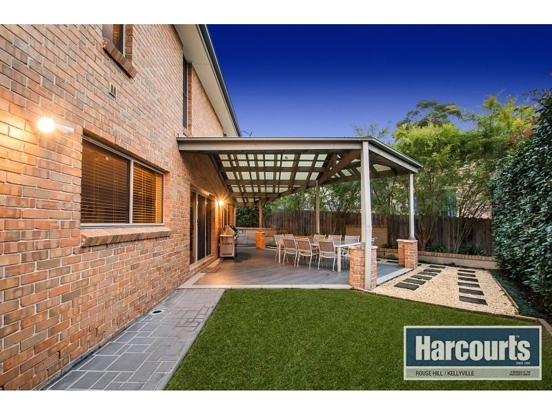 8 Highlands Way, Rouse Hill NSW 2155