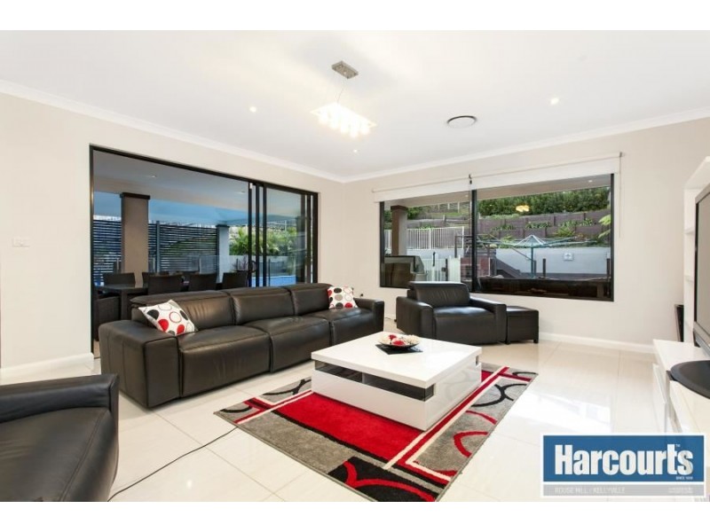 10 Cleveland Close, Rouse Hill NSW 2155