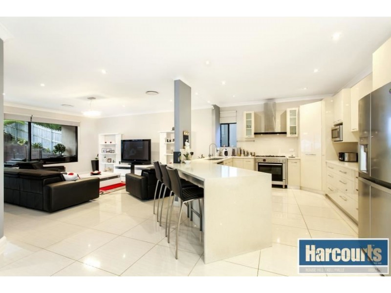 10 Cleveland Close, Rouse Hill NSW 2155