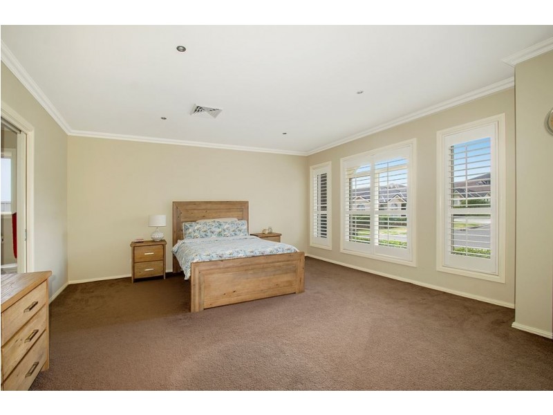 13 Honeyeater Crescent, Beaumont Hills NSW 2155