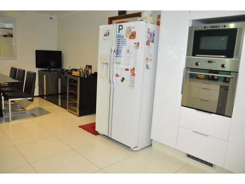 9 Zahra Place, Quakers Hill NSW 2763