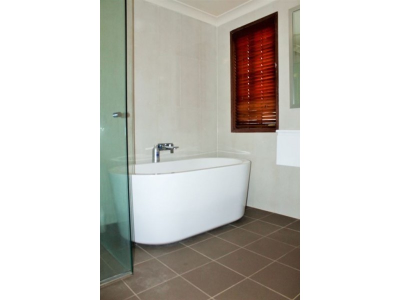 9 Zahra Place, Quakers Hill NSW 2763