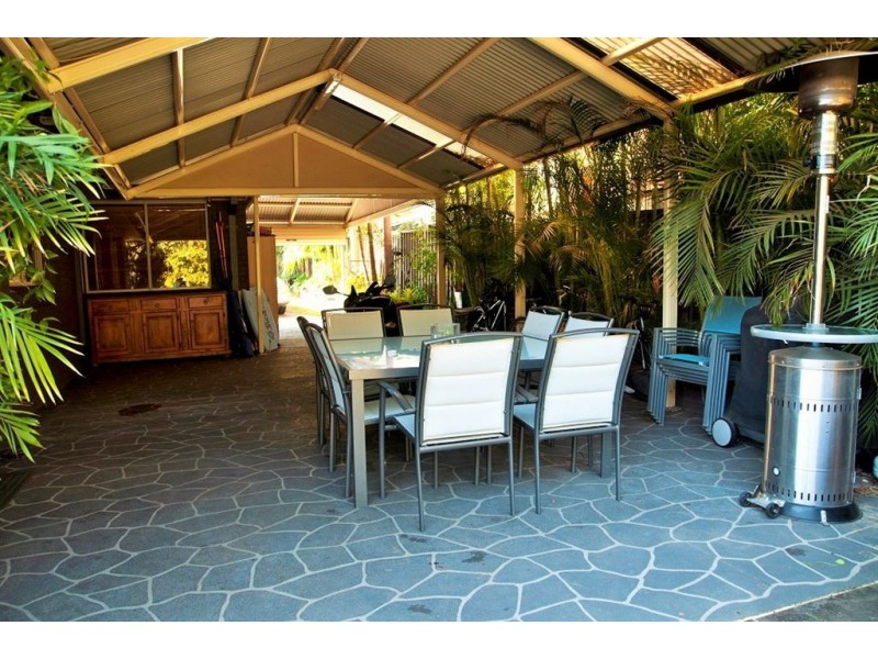 9 Zahra Place, Quakers Hill NSW 2763