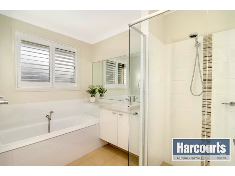 8 Holman Street, Kellyville NSW 2155