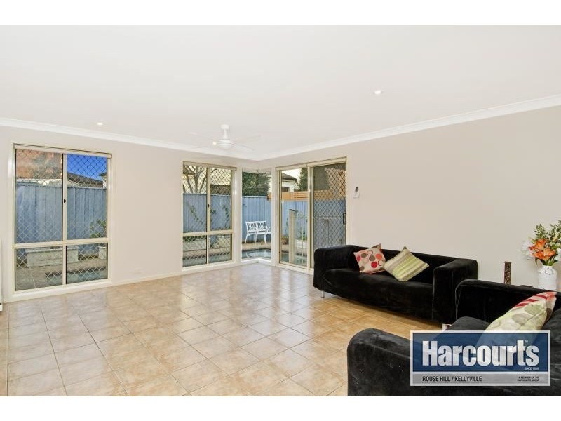 35 Canyon Drive, Stanhope Gardens NSW 2768