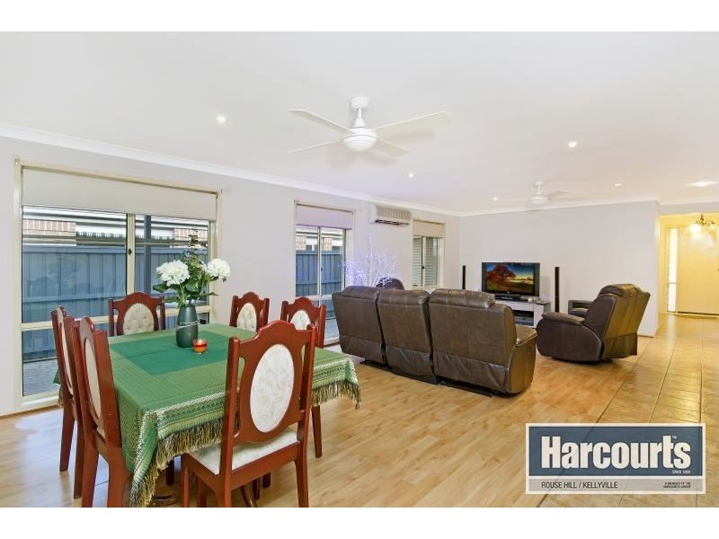 35 Canyon Drive, Stanhope Gardens NSW 2768