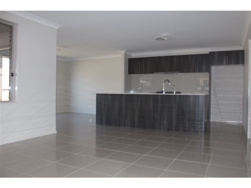 8 Langton Street, Riverstone NSW 2765