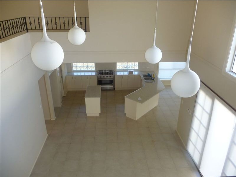 10 Bronzwing Terrace, Bella Vista NSW 2153