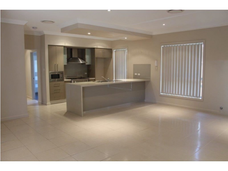 12 Clover Pl, The Ponds NSW 2769