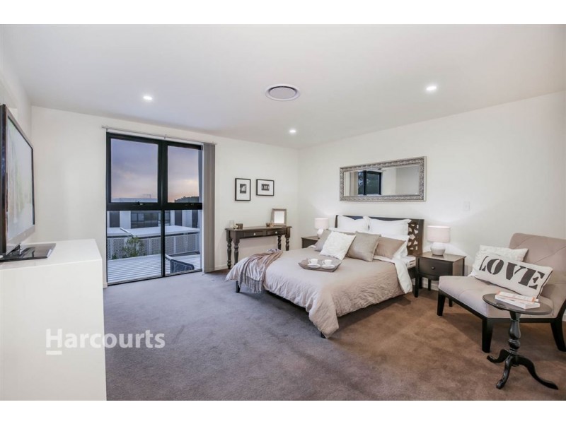 80 Hezlett Rd, Kellyville NSW 2155