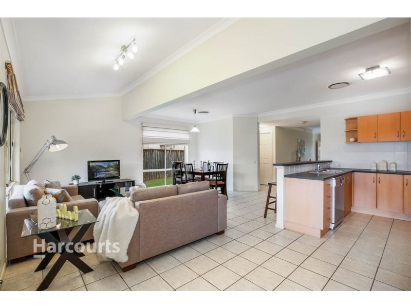 60 Beaumont Drive, Beaumont Hills NSW 2155