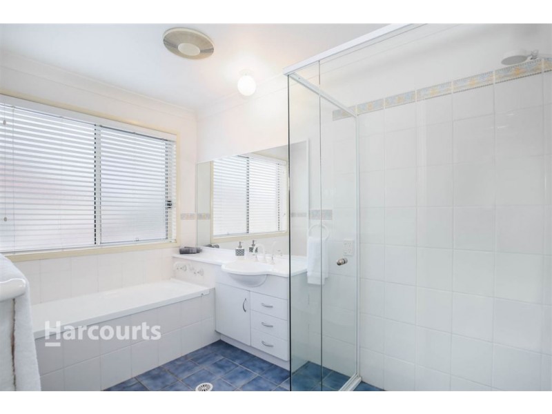 60 Beaumont Drive, Beaumont Hills NSW 2155