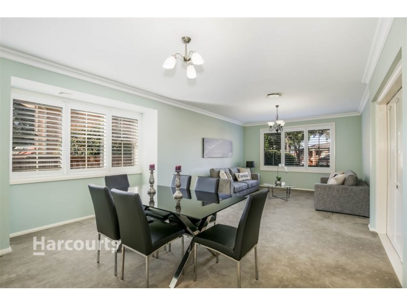 32 Tallowood Grove, Beaumont Hills NSW 2155