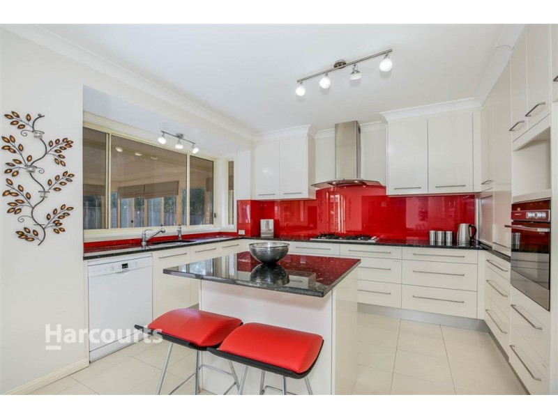 32 Tallowood Grove, Beaumont Hills NSW 2155