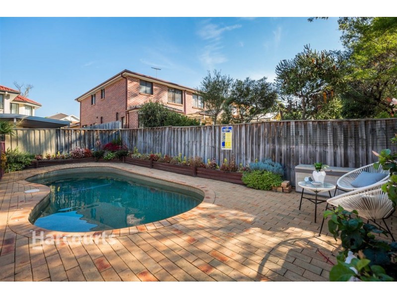 32 Tallowood Grove, Beaumont Hills NSW 2155