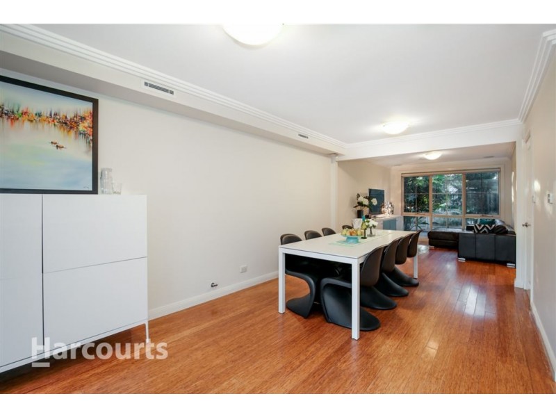 16 Castleford Terrace, Stanhope Gardens NSW 2768