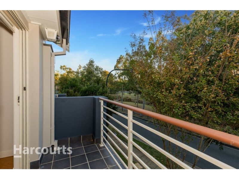 16 Castleford Terrace, Stanhope Gardens NSW 2768