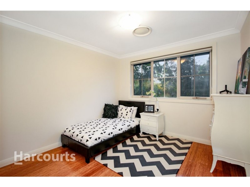 16 Castleford Terrace, Stanhope Gardens NSW 2768
